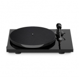 Pro-Ject E1 Phono Plug & Play Entry Level Turntable with built-in Phono Preamp in Black