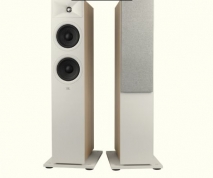 JBL 260F floorstanding speakers in white/latte